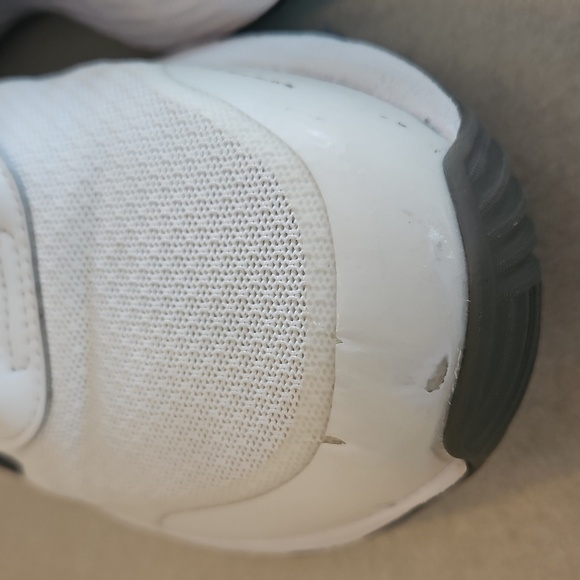 Adidas Sneakers - Picture 2 of 12